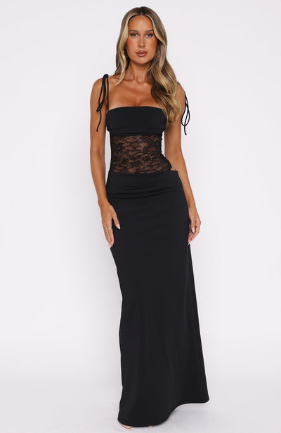 BYND™ | Elegant Complimented Maxi Dress