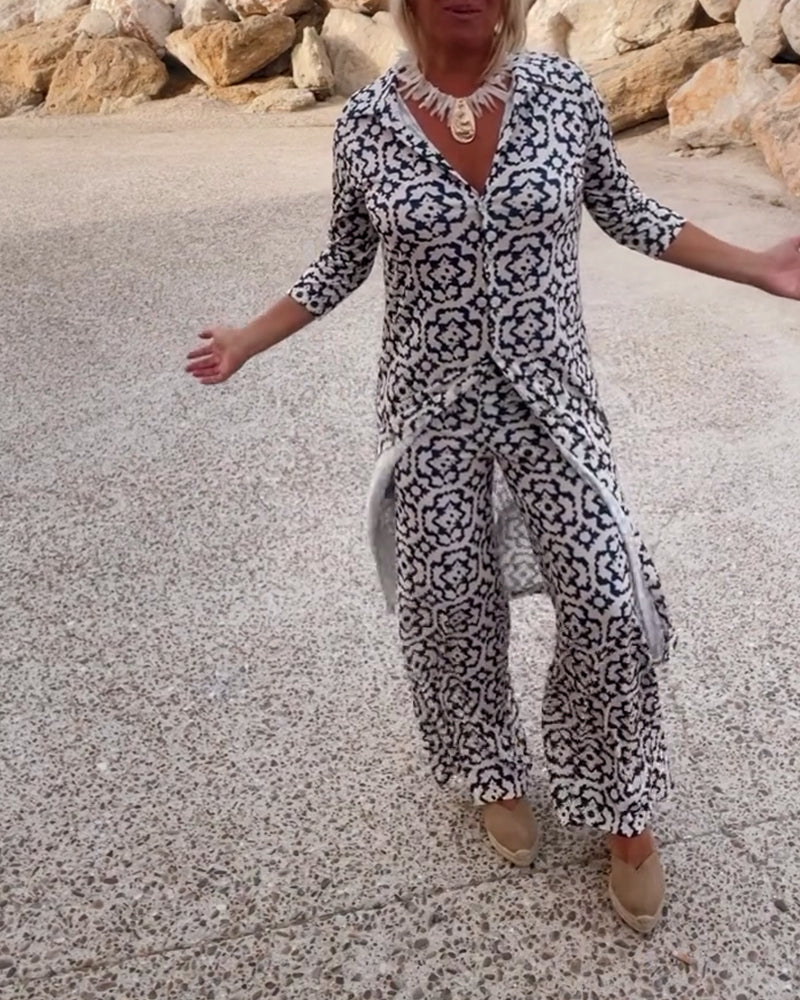 Anne™ - Vintage Printed Set with Lapels and Buttons