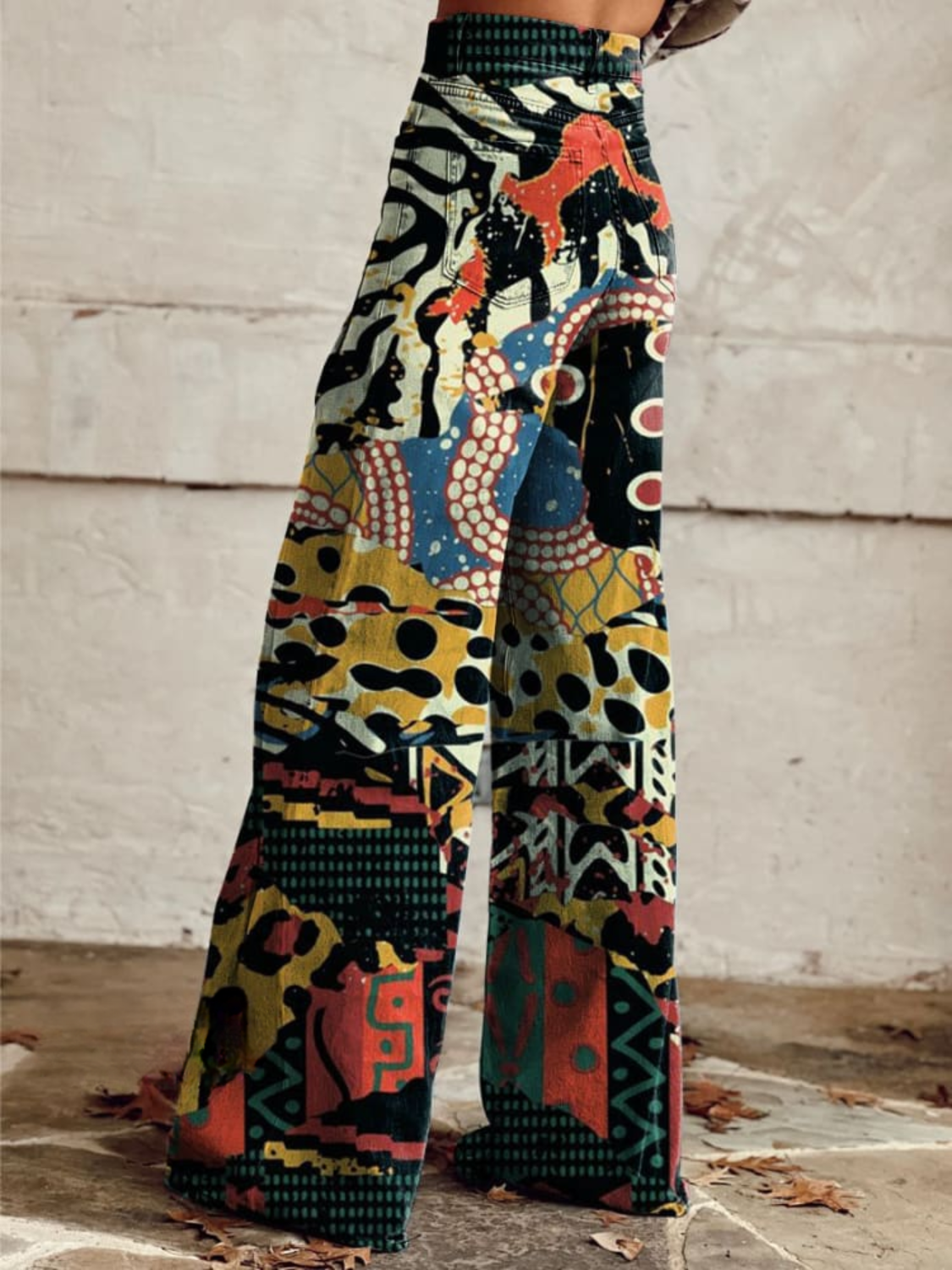 ÉLODIE | Wide Pants with Stylish and Bold Artistic Print
