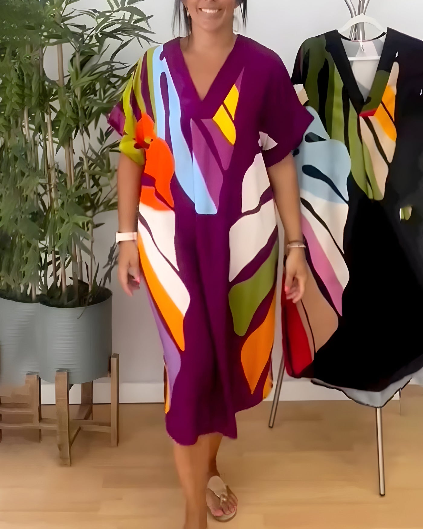 Roos™ | Casual Dress with Colourful Leaf Print
