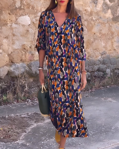 Nathalie™ | V-Neck Dress with Retro Print