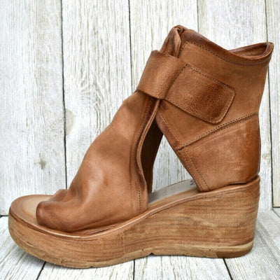 Kayas™ | Orthopaedic Wedge Sandals with a Boho-Style Buckle