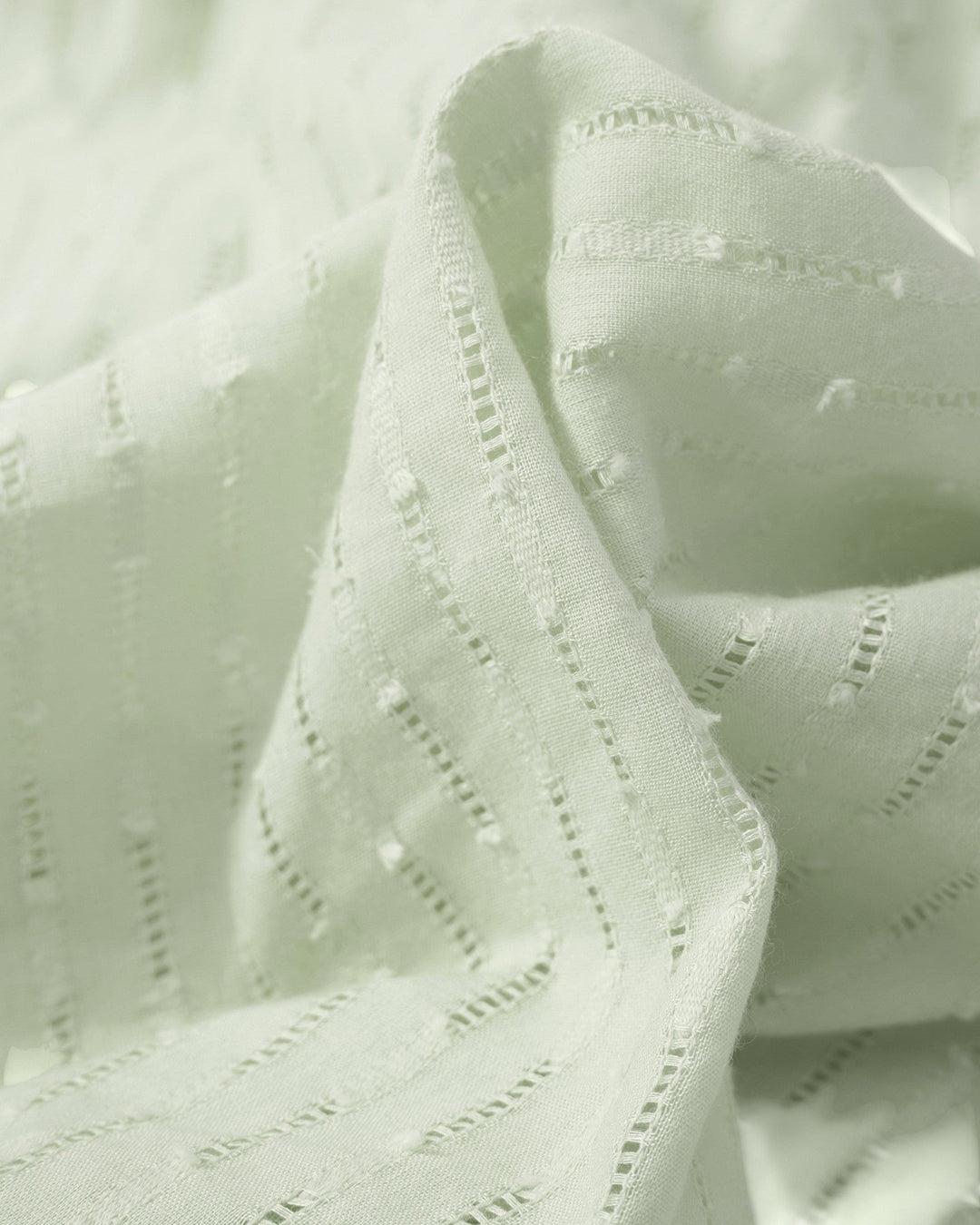 Lara™ | Dress with V-neck and Ruffled Sleeves