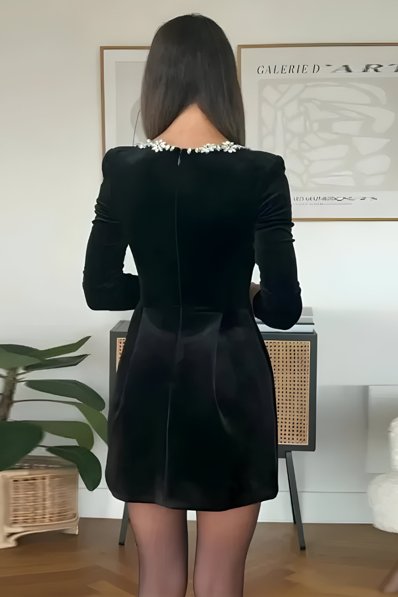 Noelle™ | Classic Velvet Cocktail Dress