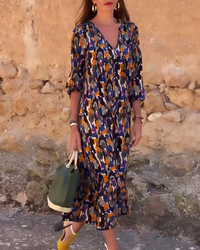 Nathalie™ | V-Neck Dress with Retro Print