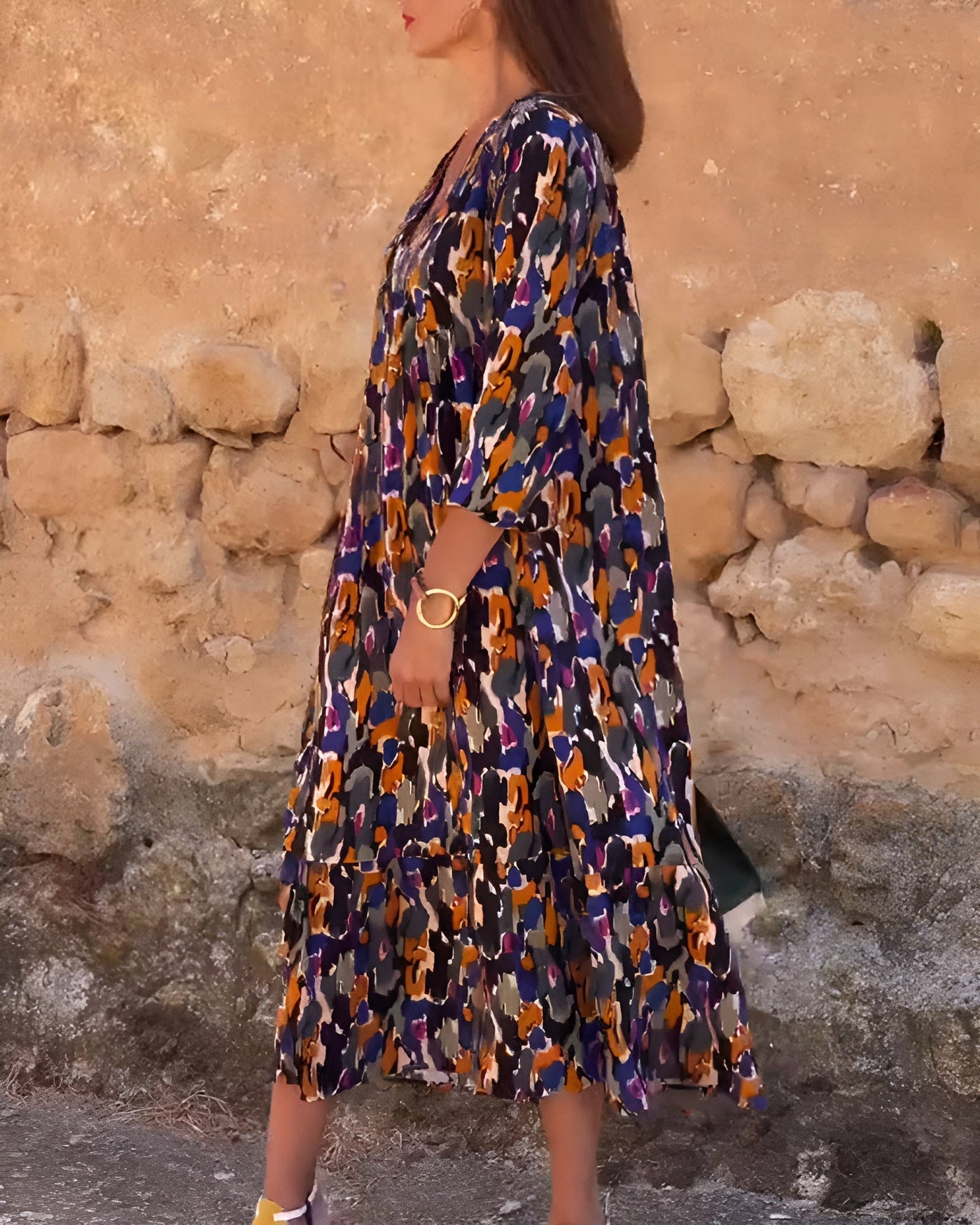 Nathalie™ | V-Neck Dress with Retro Print