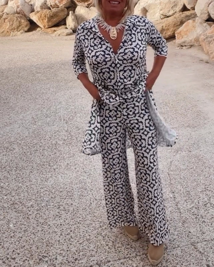 Anne™ | Vintage Printed Set with Lapels and Buttons