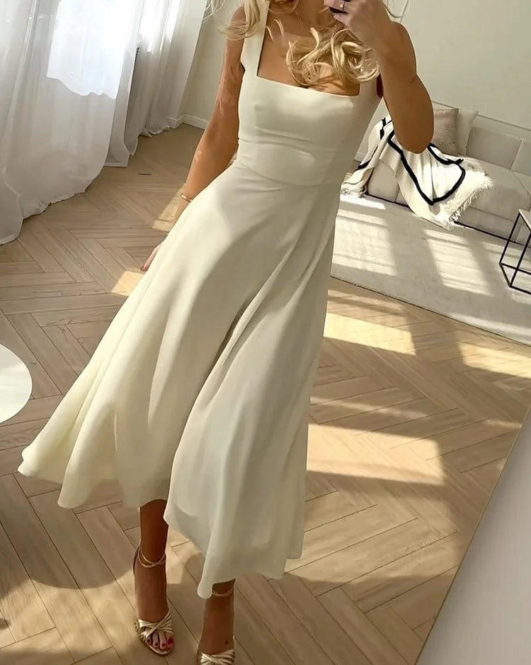 Nomi™ | Elegant Long Dress in Semi-Transparent Chiffon