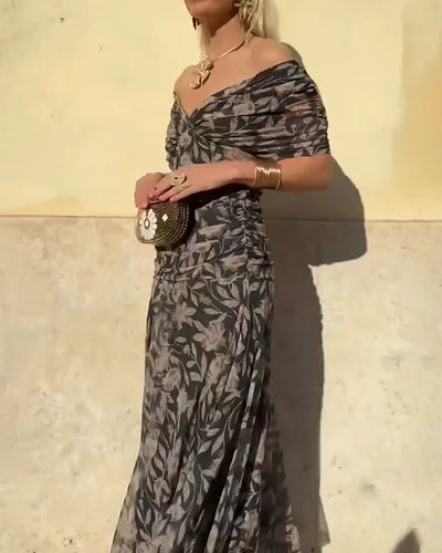 Julieta™ | Elegant Dress with V-Neck and Off-Shoulder Design