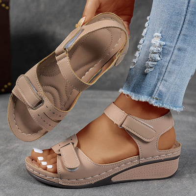 Célima™ | Trendy Orthopaedic Sandals