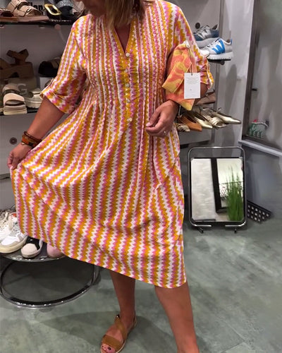 Keya™ | Dress with Wavy Pattern