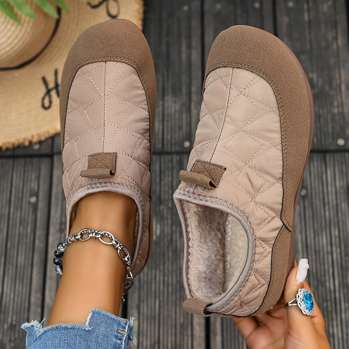 Amy™ | Comfortable Slip-On Winter Shoes with Warm Fleece Lining