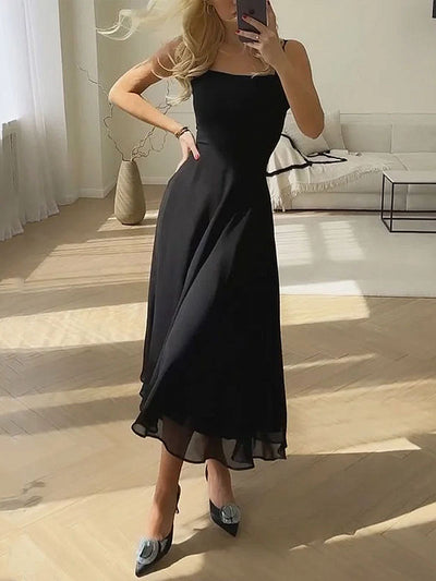 Nomi™ | Elegant Long Dress in Semi-Transparent Chiffon