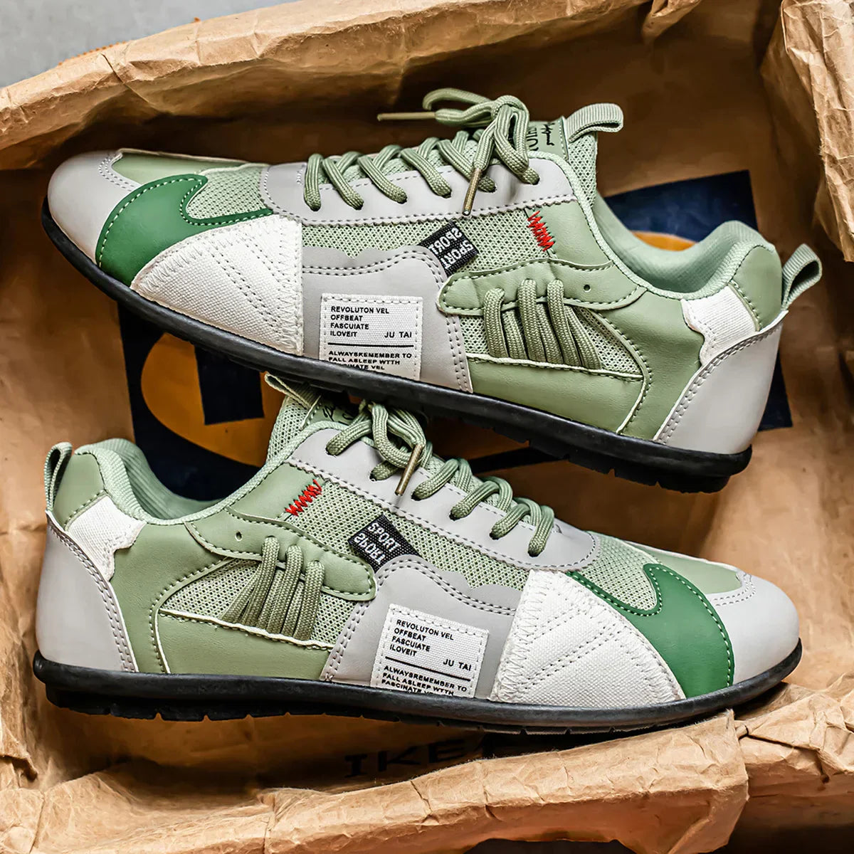 Claude™ | Urban Comfort Sneakers with a Retro Spirit