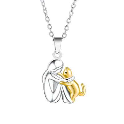 Zavelli™ | Hug Pendant Necklace
