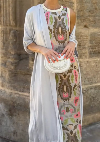 Bella™ | Two-Piece Set with Urban-Style Print