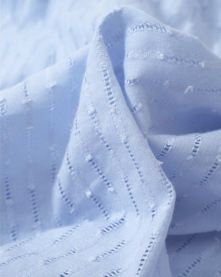 Lara™ | Dress with V-neck and Ruffled Sleeves