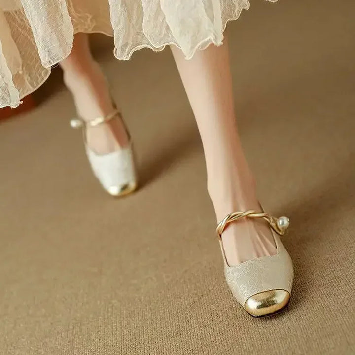 Cilia™ | Sandals with Refined Details & Absolute Comfort