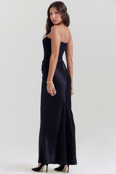 Anika™ | Elegant Off-Shoulder Dress