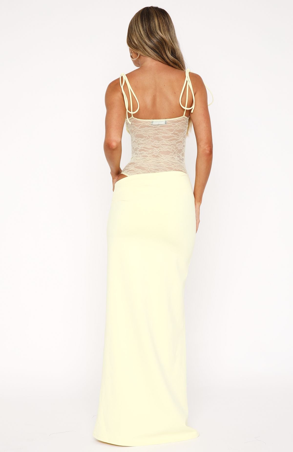 BYND™ | Elegant Complimented Maxi Dress